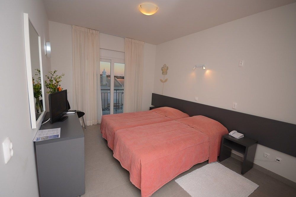 Guest House 博利凯梅 外观 照片